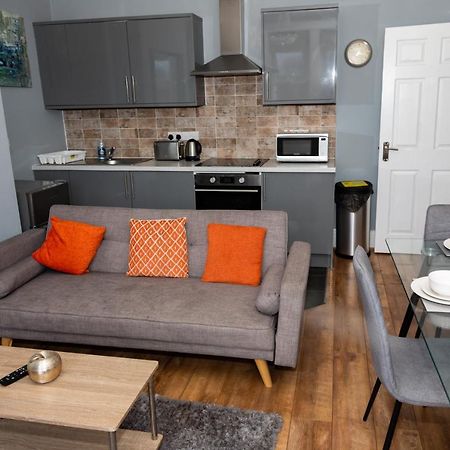 Aa Lets Gateshead Apartment Нюкасъл ъпон Тайн Екстериор снимка
